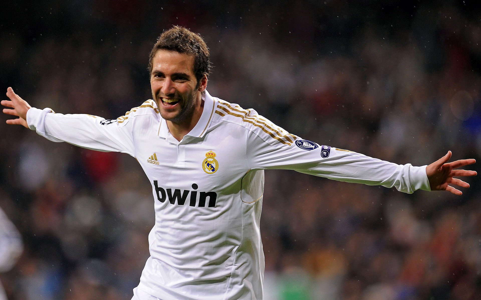 玻利维亚爆冷完胜乌克兰，德布劳内关键一传定乾坤