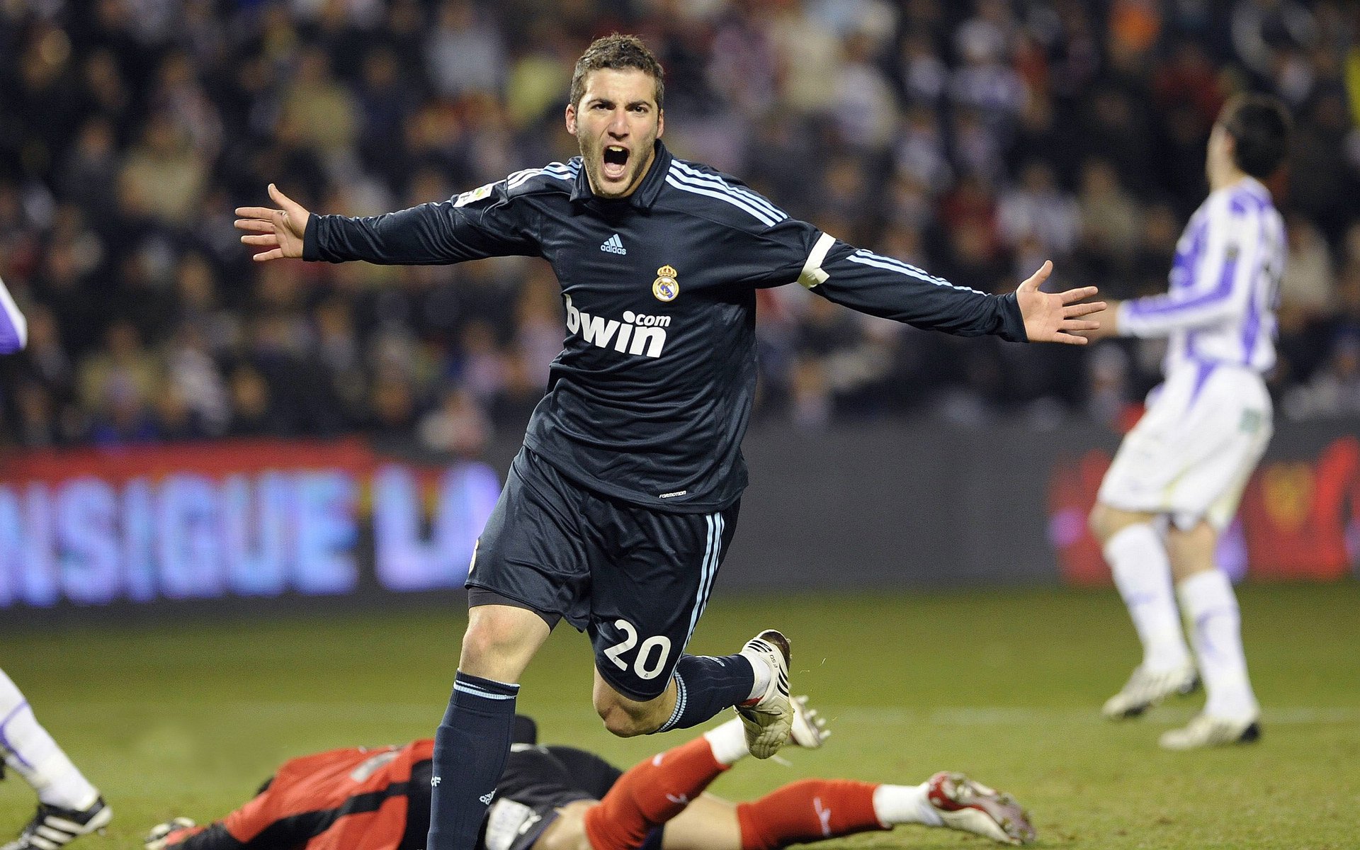 秘鲁铁闸单节定乾坤，阿克如何成为切尔西破局的关键先生